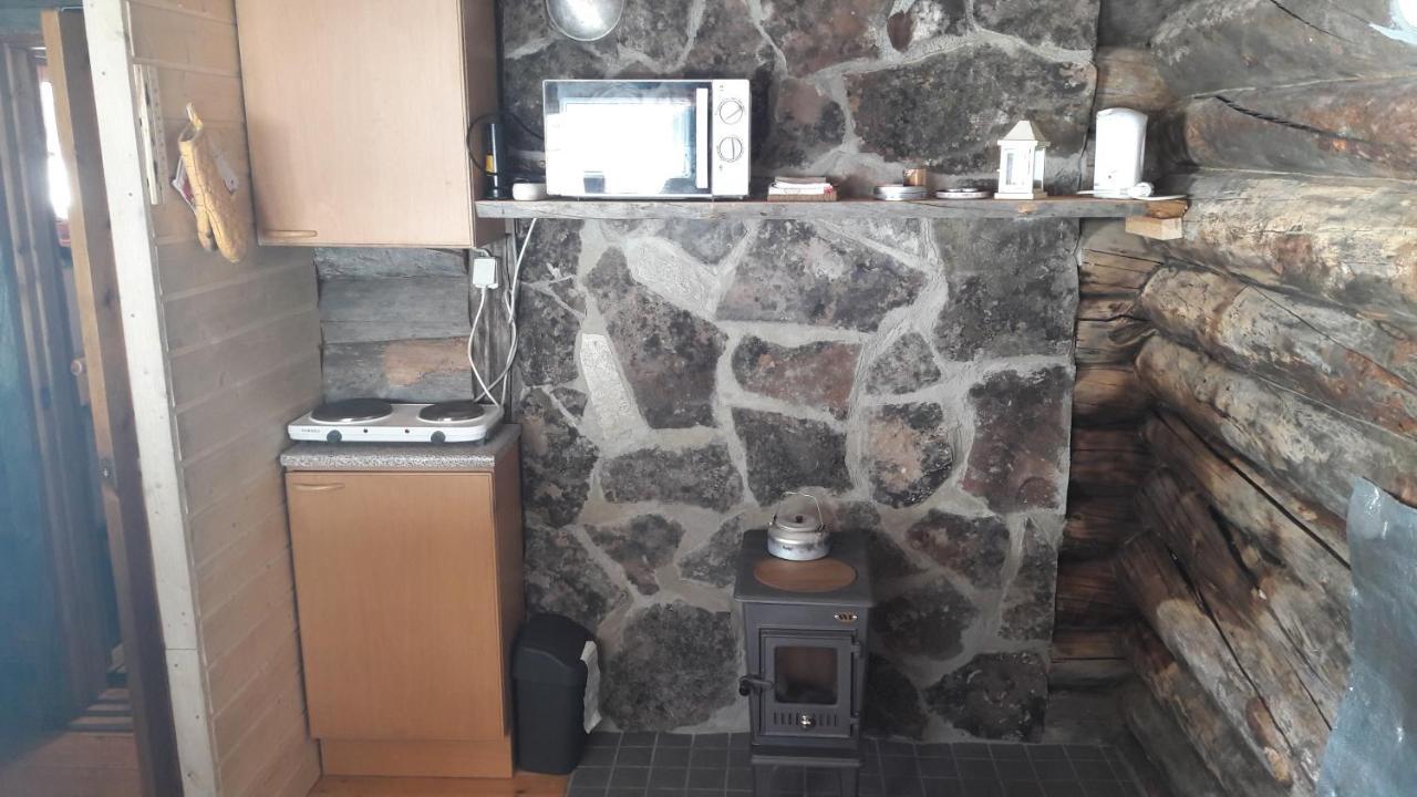 Cabin At Huskies Farm Инари Экстерьер фото